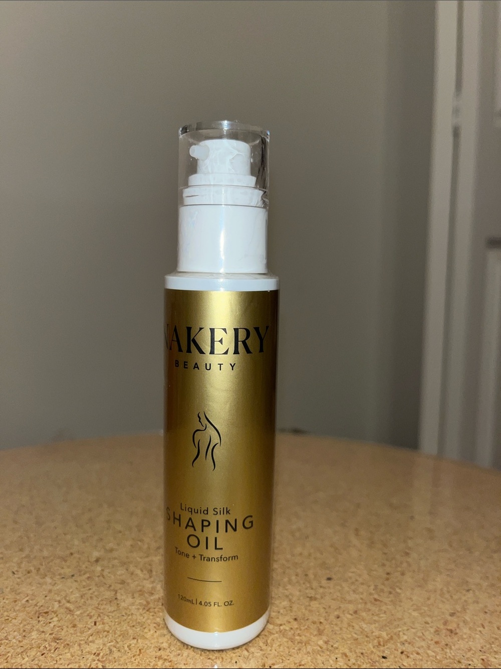 Nakery Beauty Liquid Silk Shaping Oil — Gold